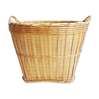 Handwoven basket, rattan planter