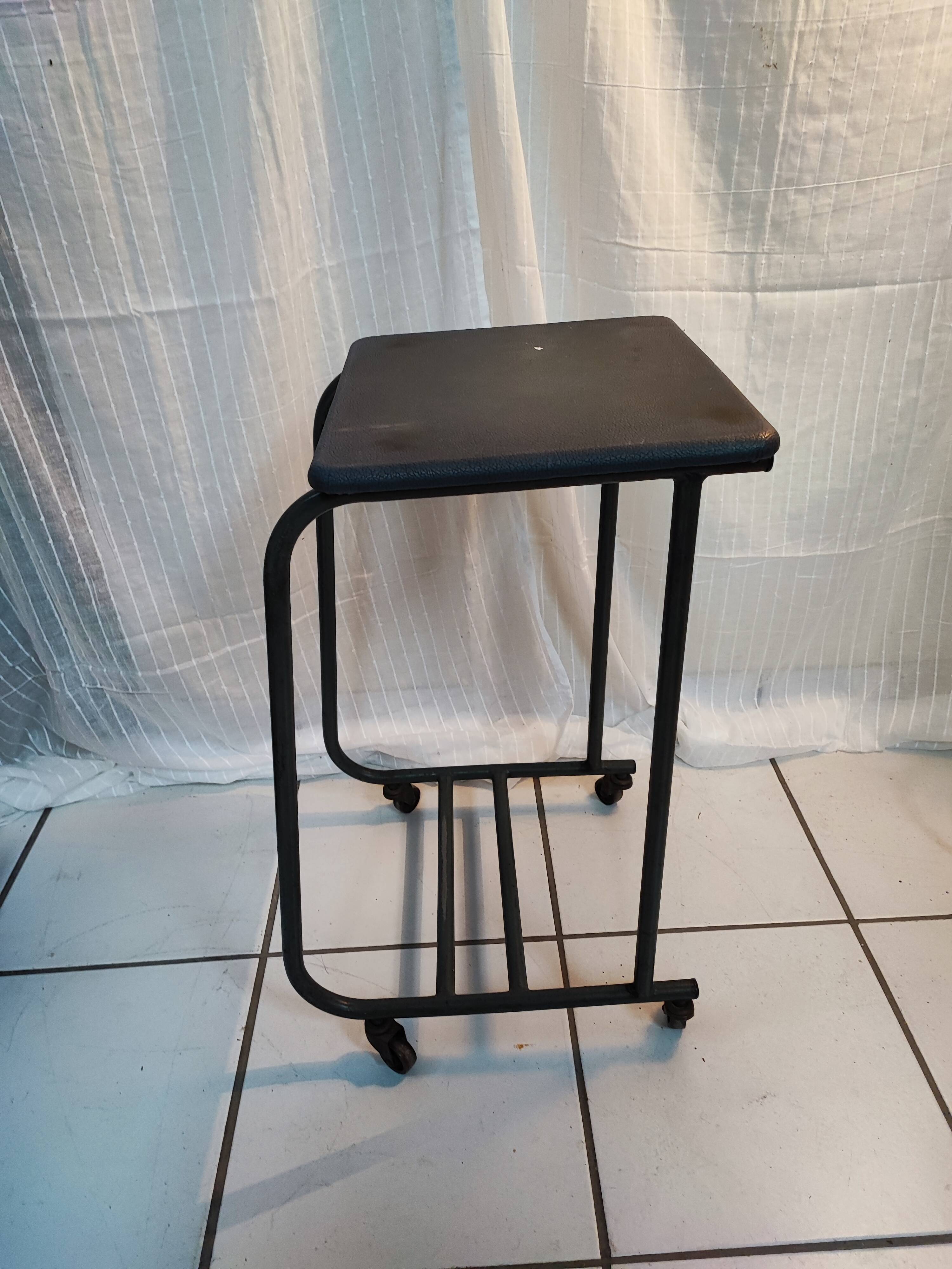 Desserte table de chevet industriel
