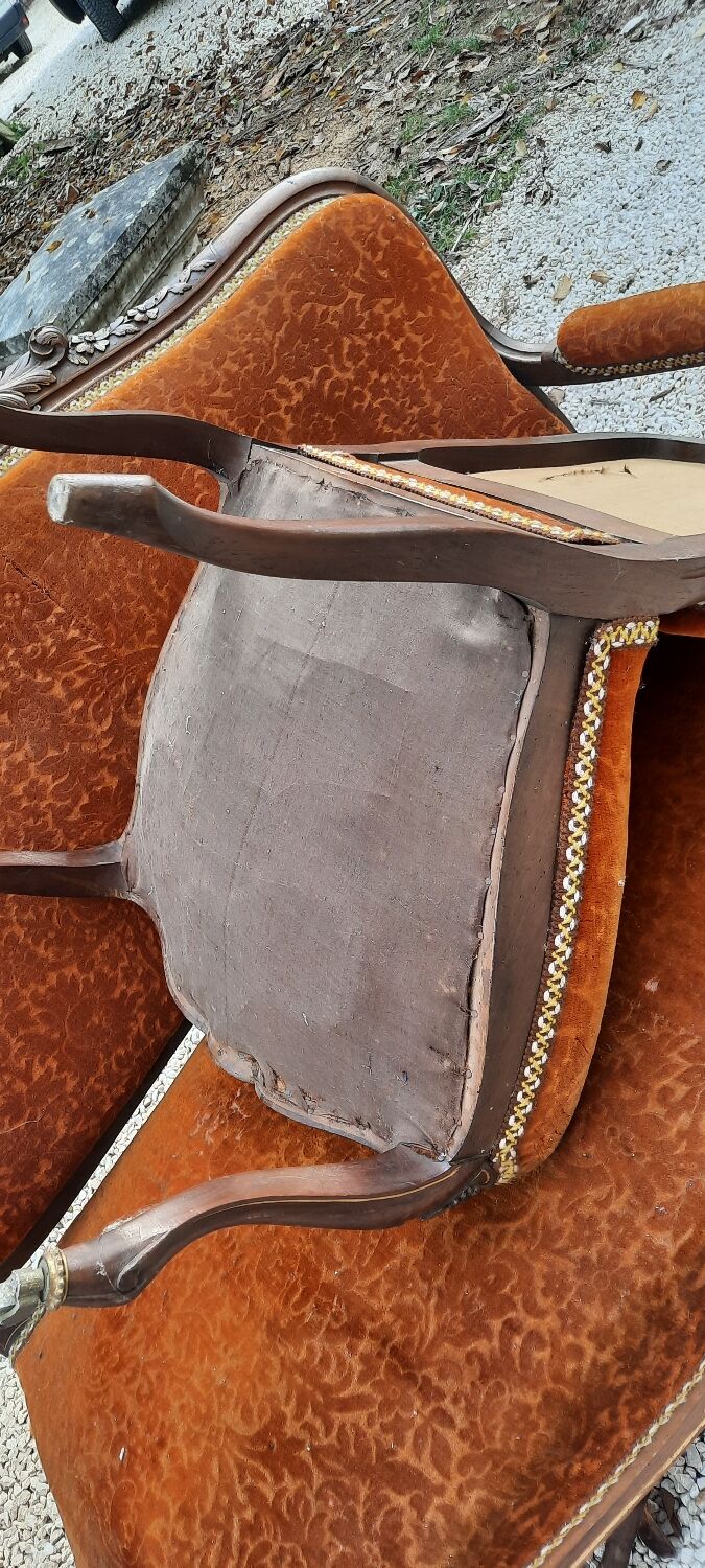 Complete Louis XVI style living room