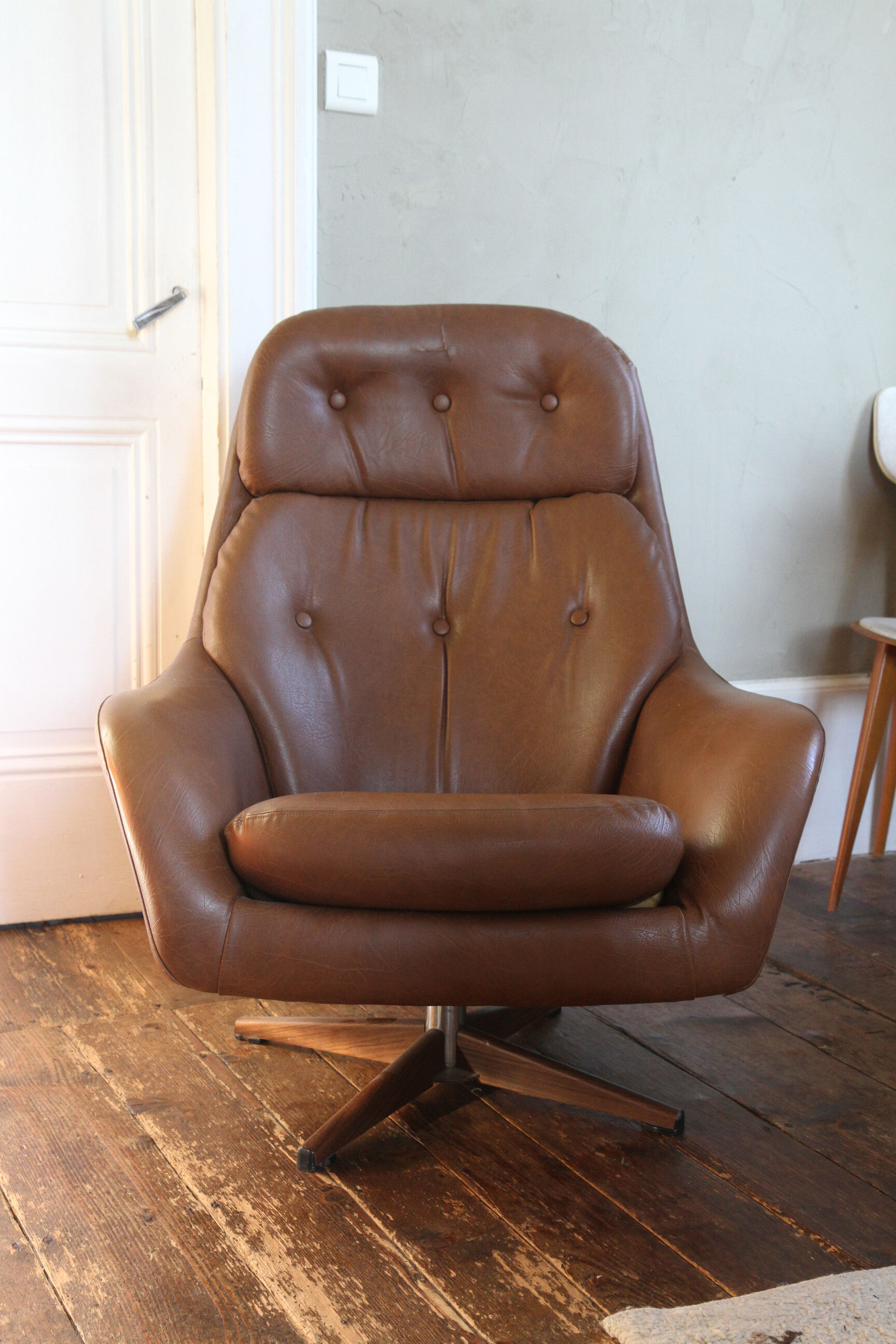 Swedfurn swivel chair from the 1960s