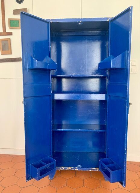 Metal wardrobe/pantry 50s