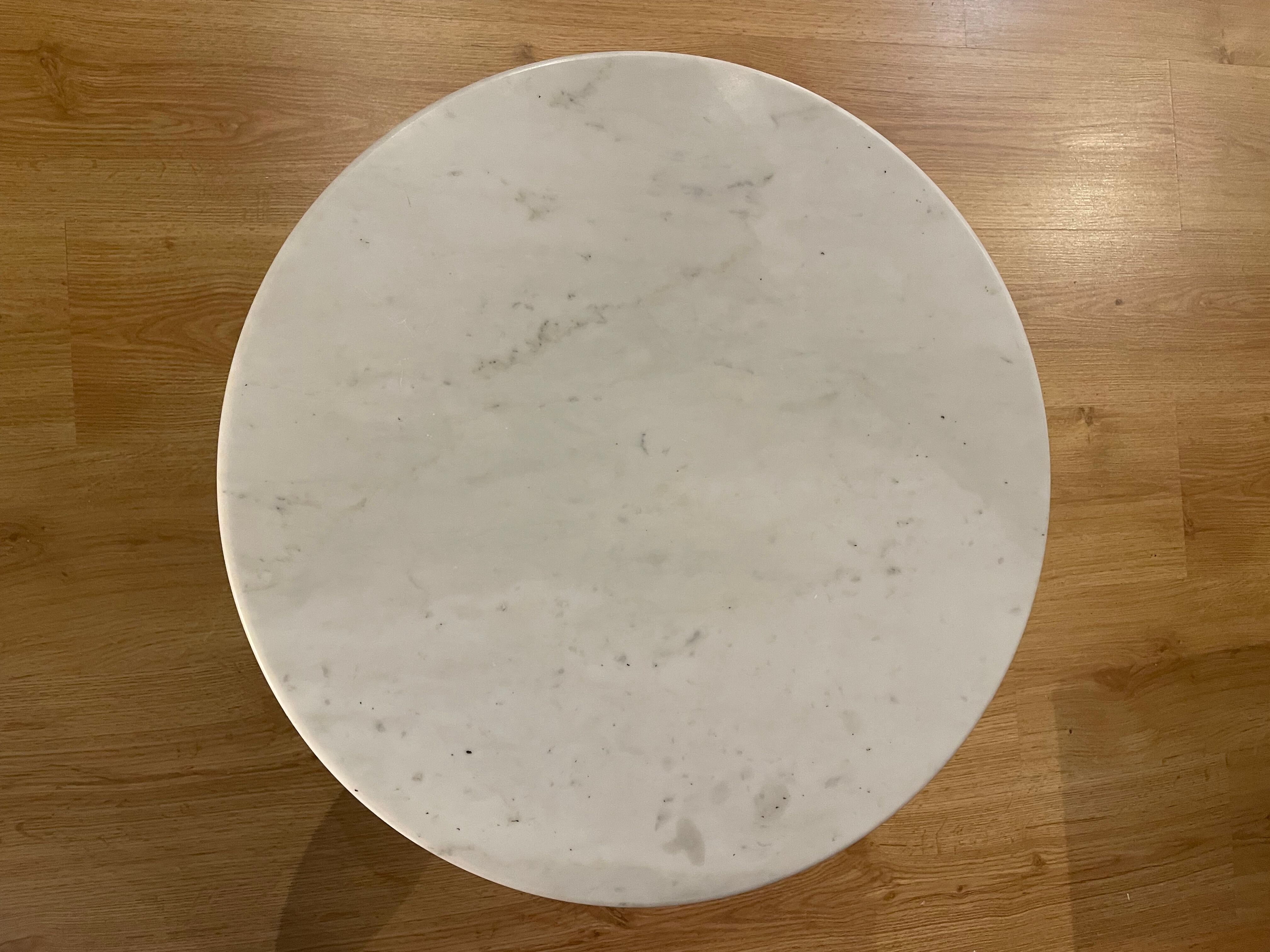 Eero Saarinen marble coffee table