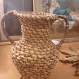 Wicker amphoras