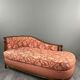 Méridienne Chaise longue de style Louis XVI, riche tissu à décor floral, XXe Siècle