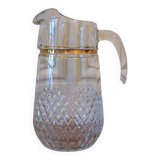 carafe en verre et bord doré