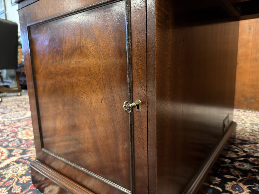 Classic English Chesterfield Desk