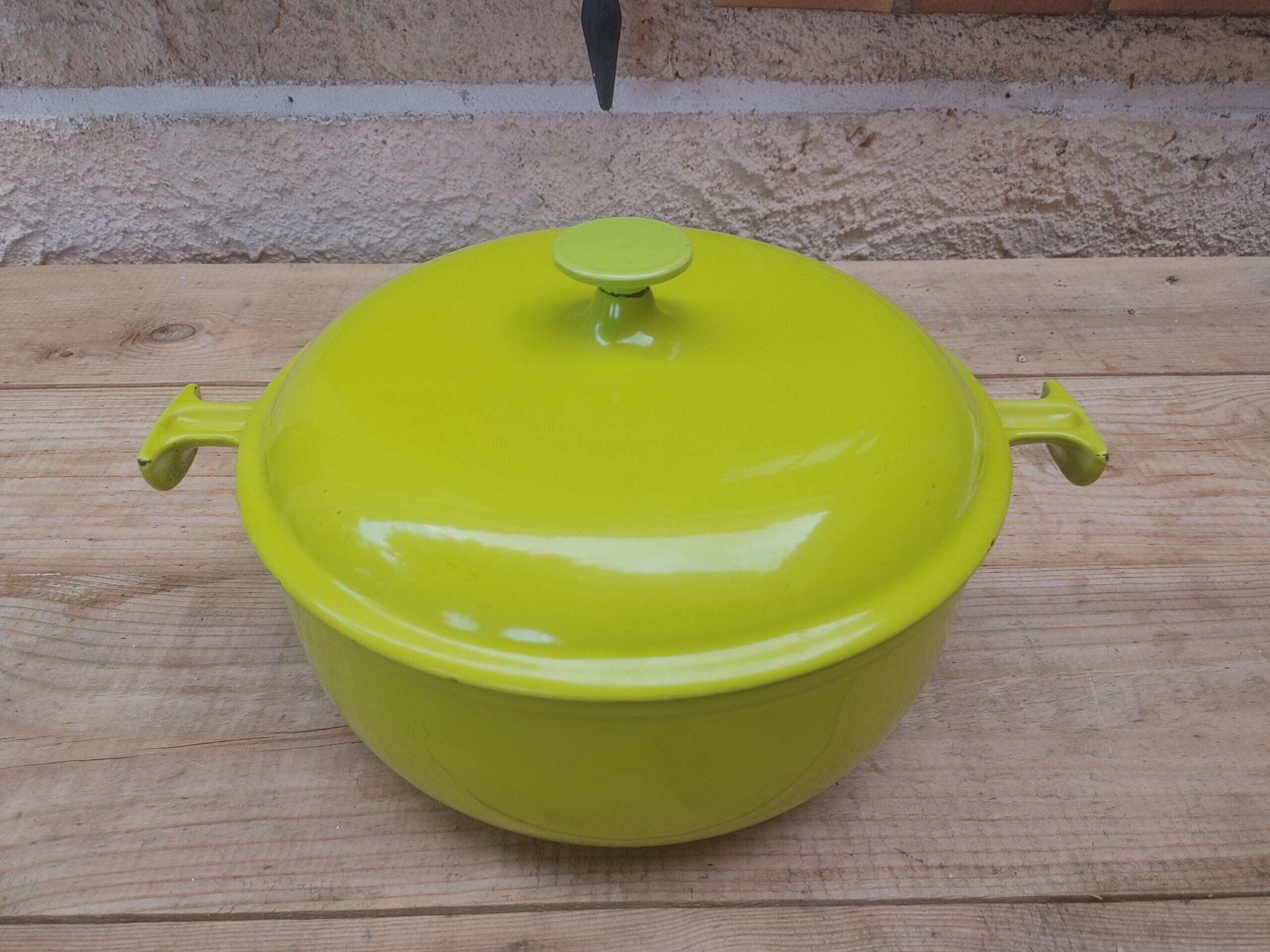 Le Creuset Cocotte in enamelled cast iron - La Mama Enzo Mari N°26