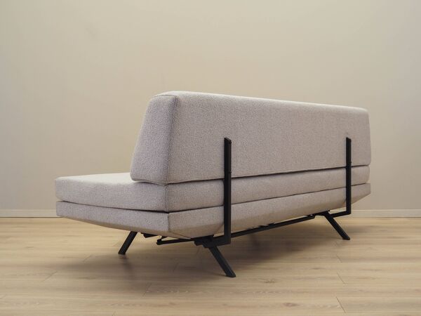 Canapé-lit, design italien, années 1970, fabriqué en Italie.