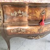 Commode sauteuse en bois de rose plateau en marbre rose