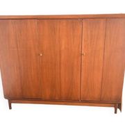 Armoire scandinave vintage en teck
