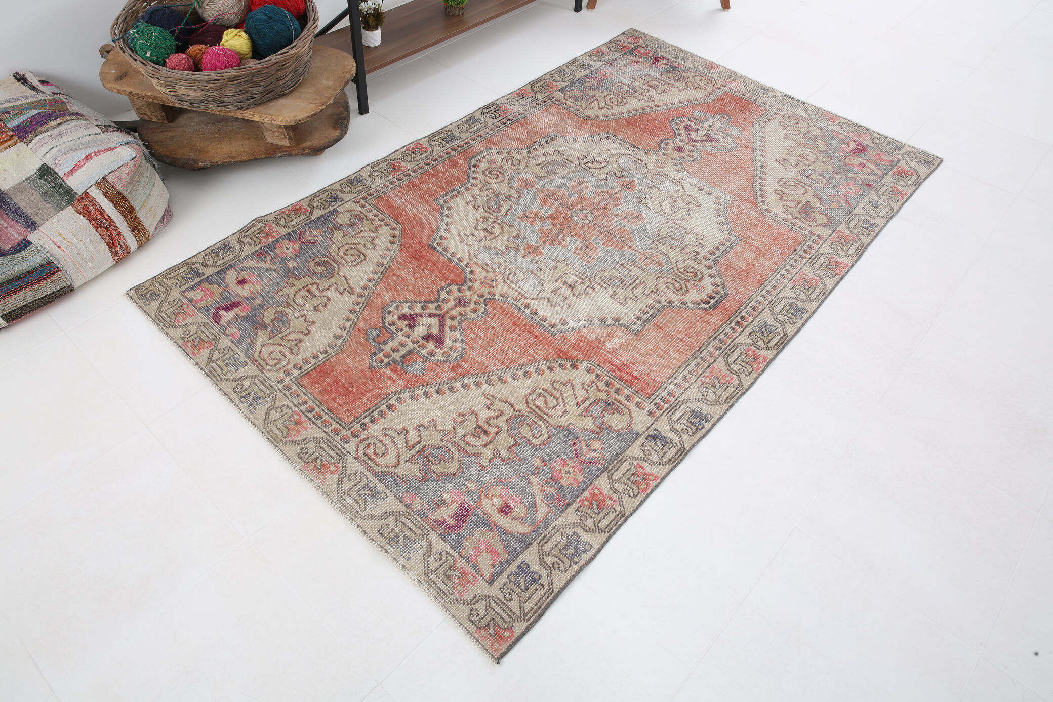 4x7 Scandinavian Vintage Rug