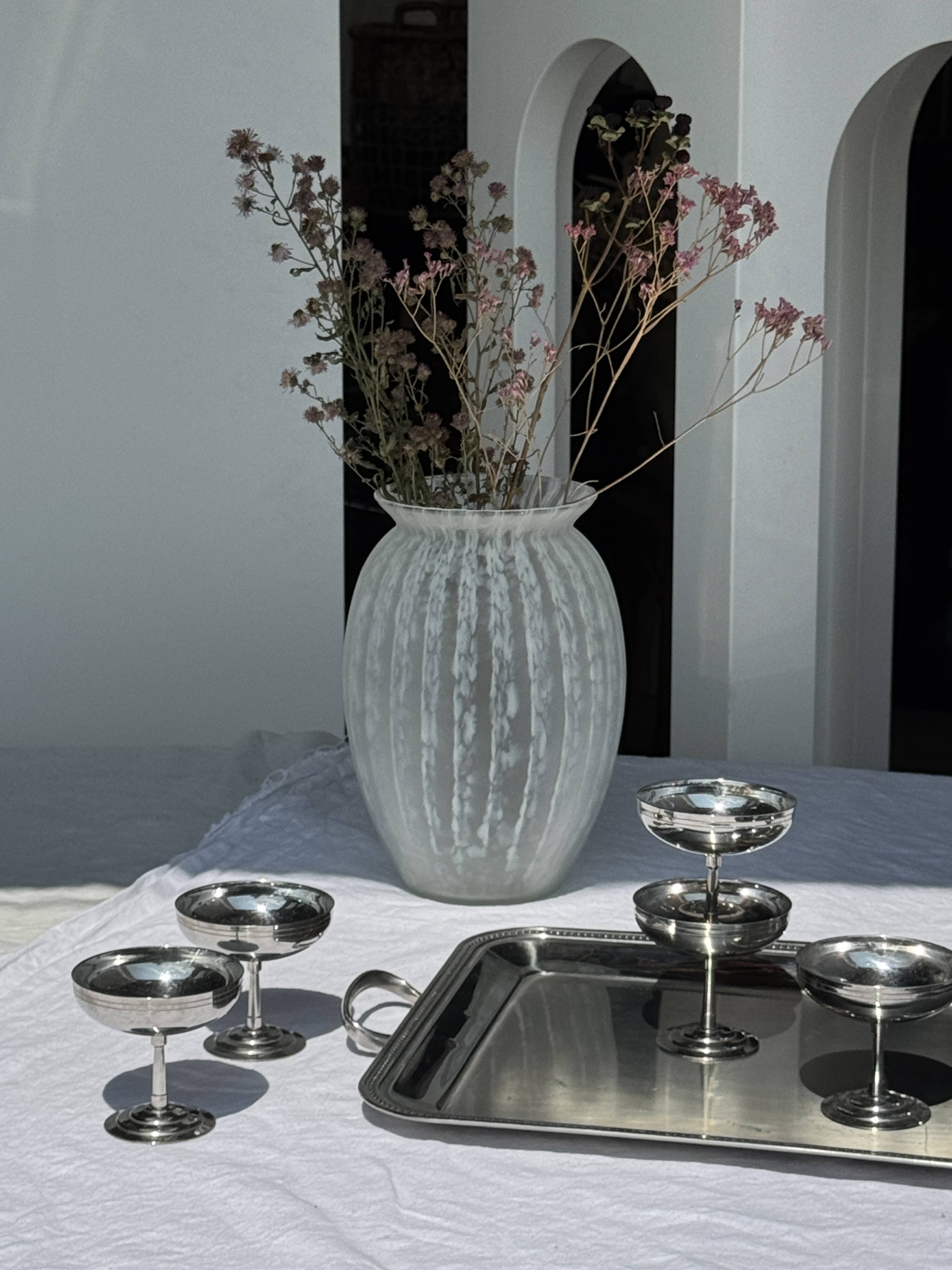 Classic silver tray with pearl stripe frieze