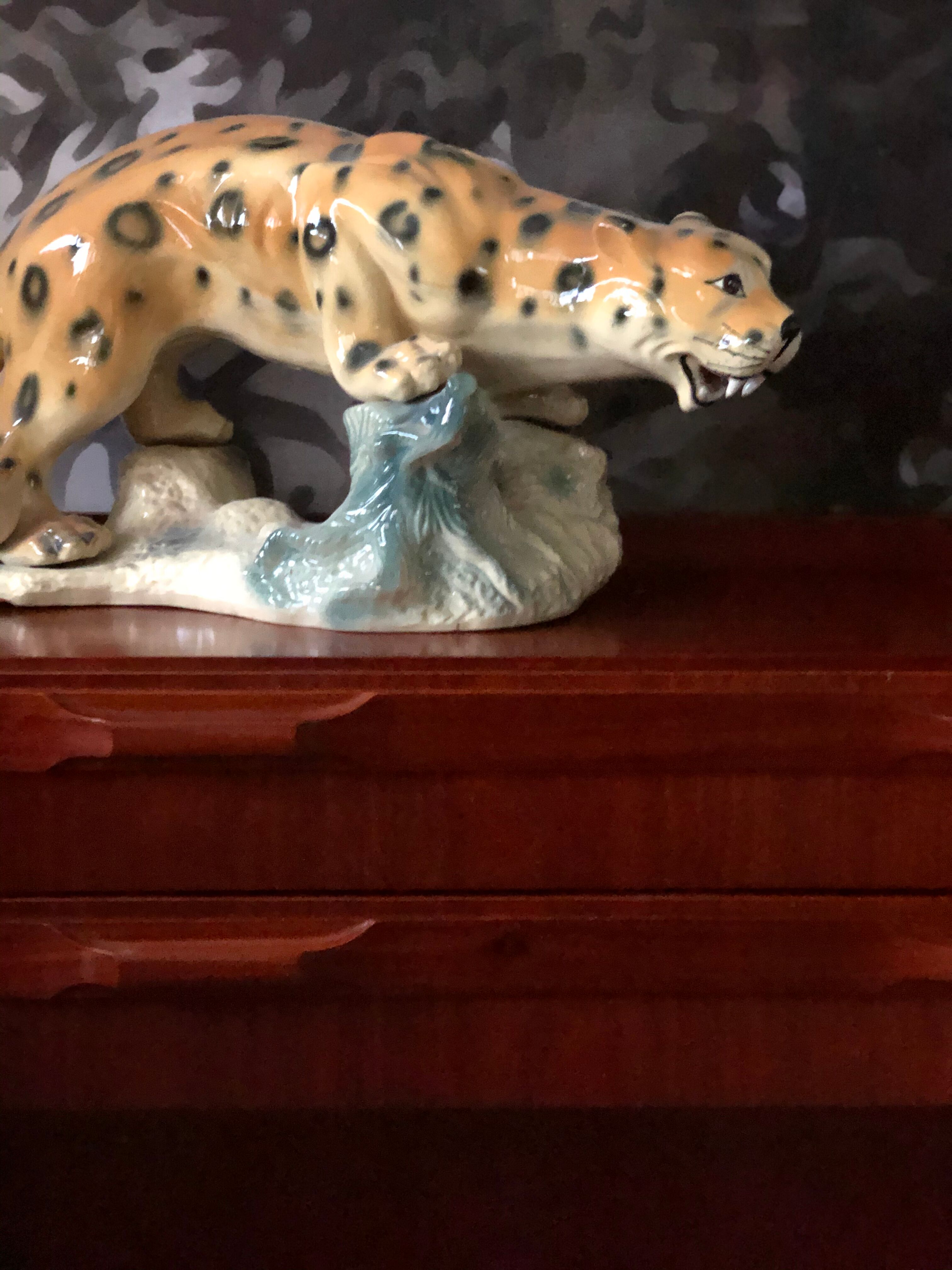 Dresser of the 70s