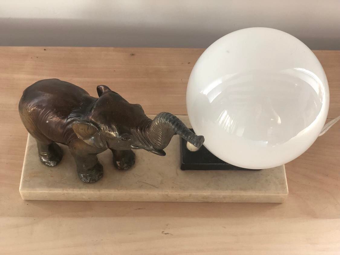 Lampe éléphant art déco