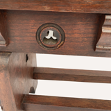 Table d’appoint néo-gothique brutaliste