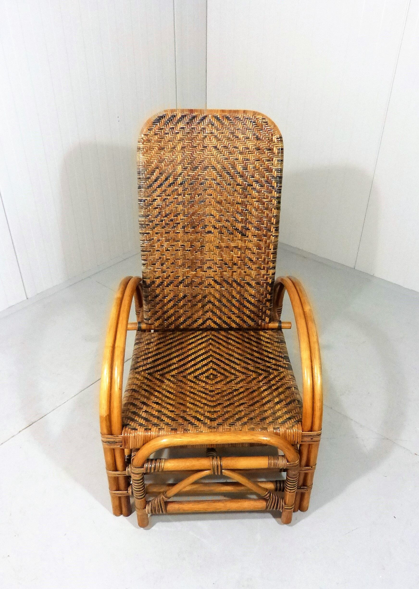 Chaise longue en rotin bicolore du milieu du siècle Années 1960