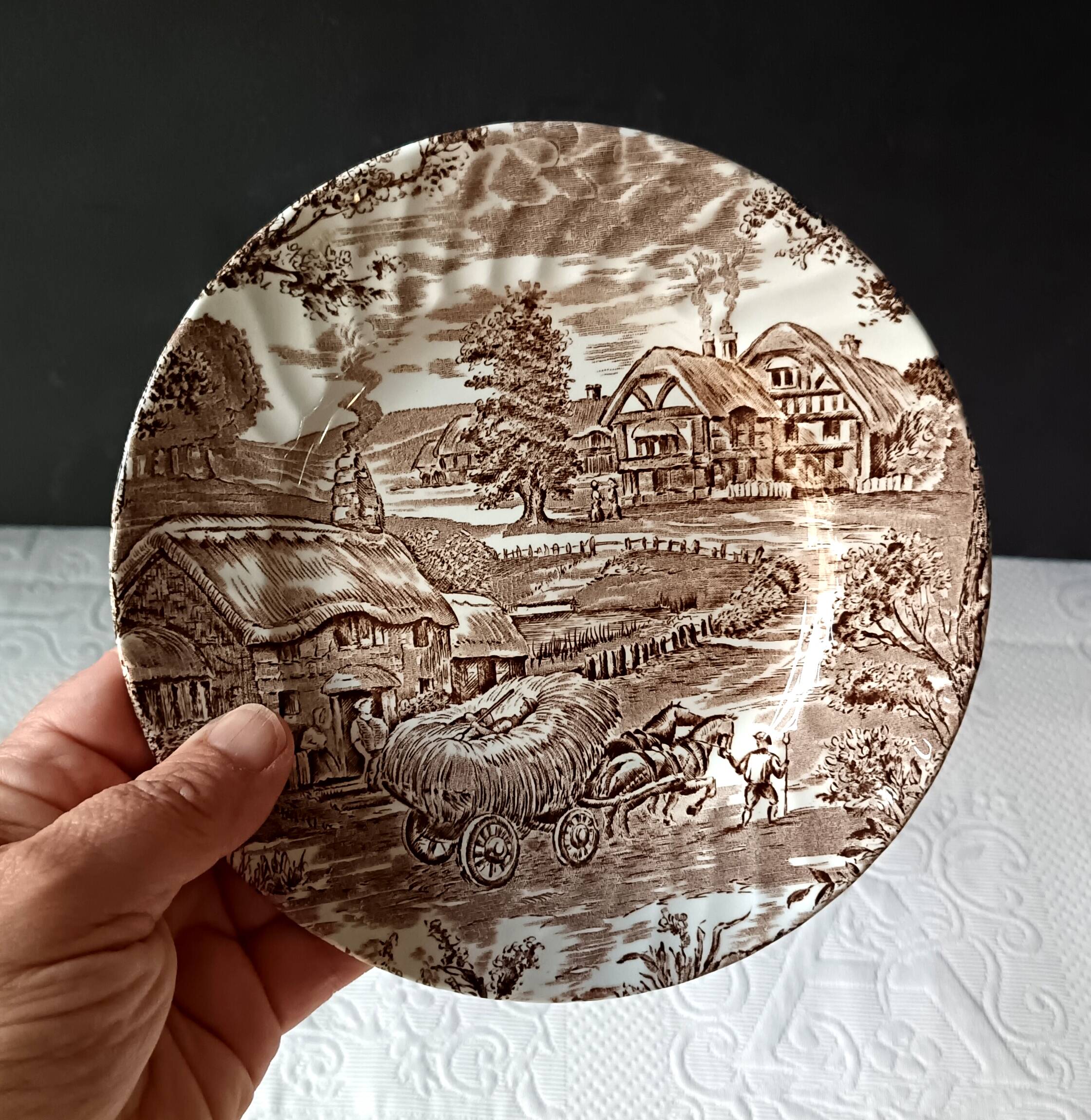 6 Ridgway "Hayride" brown and white dessert plates, Staffordshire Iron