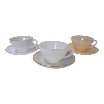 3 vintage Harlequin 211291 tea or chocolate cups and saucers.
