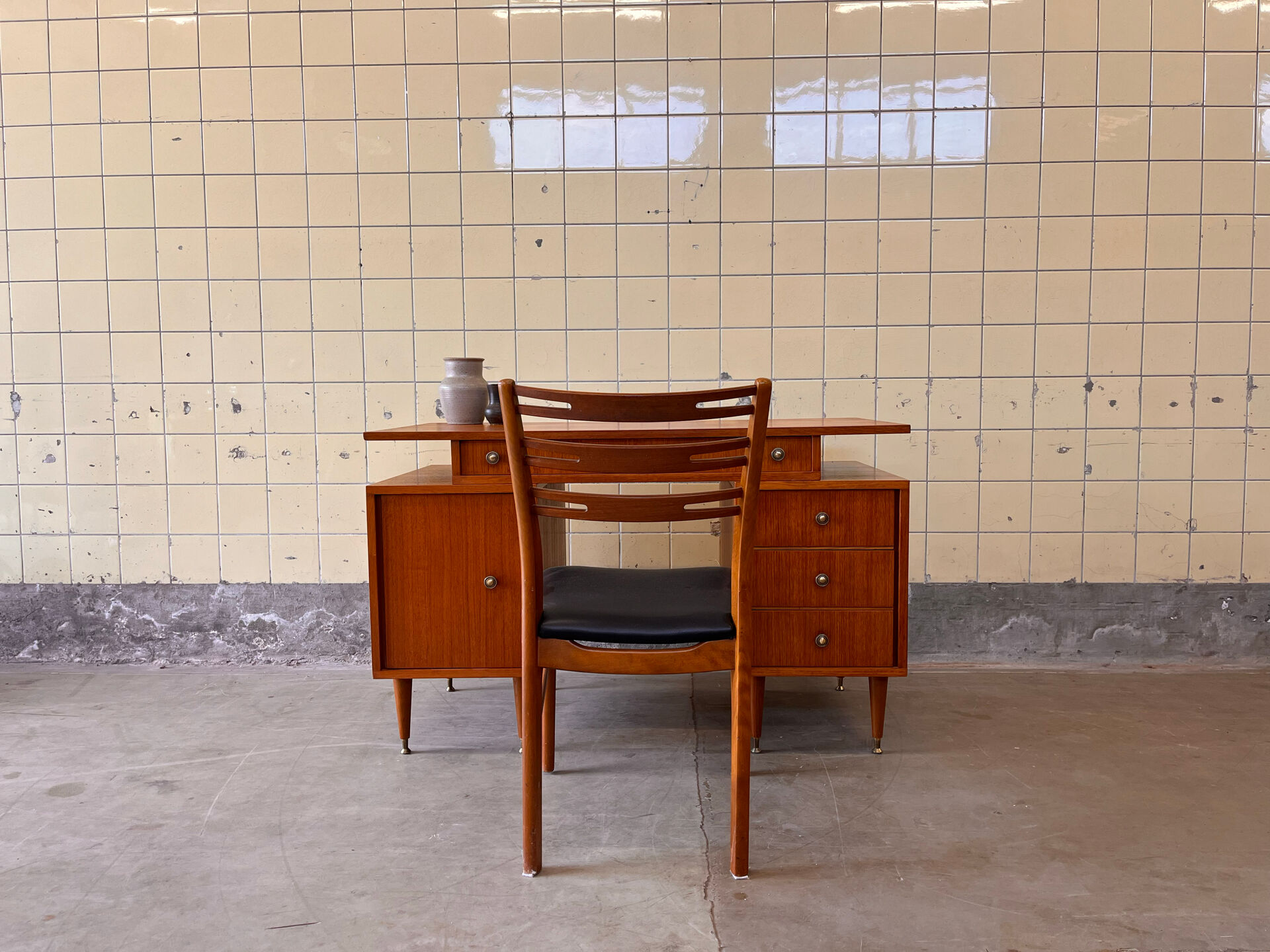 Vintage desk by MDK