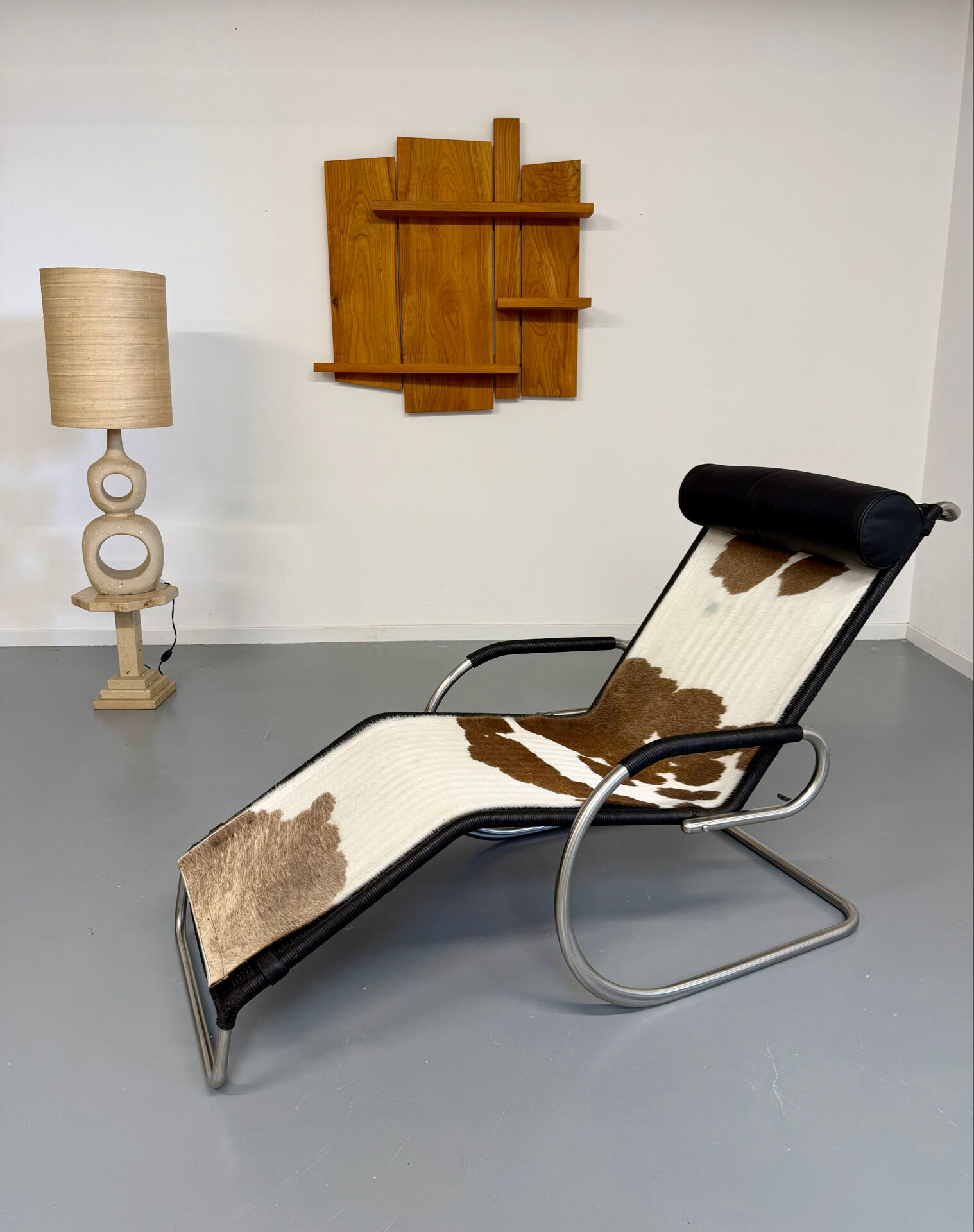 Fauteuil Lounge design Tecta par Mies Van Der Rohe réglable vintage