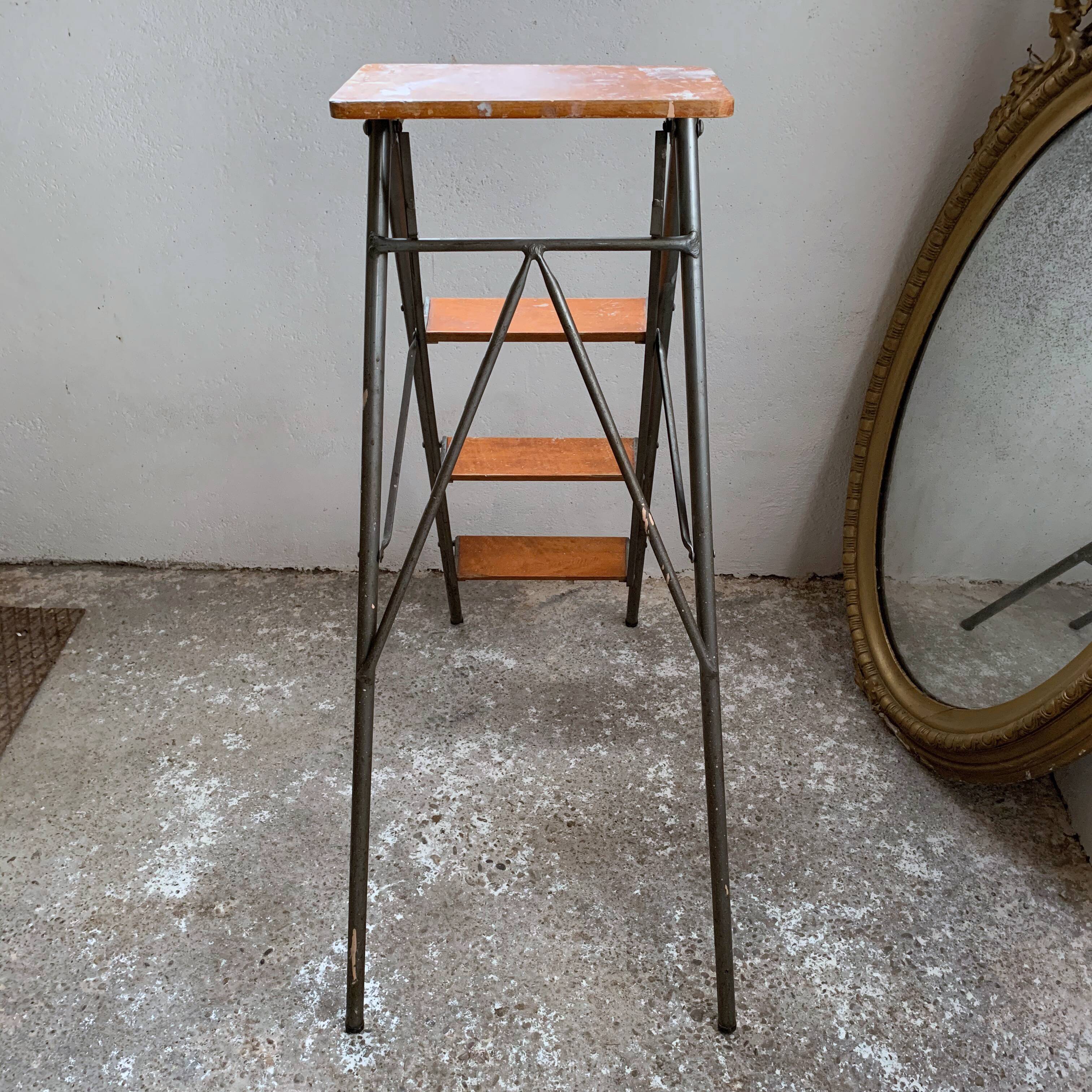 Metal and wood workshop ladder 4 steps