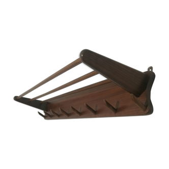 Wall coat holder