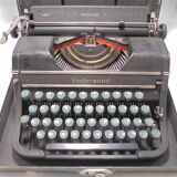 Underwood Universal Typewriter