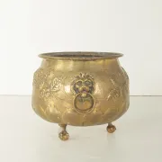 Victorian flower pot, around 1860