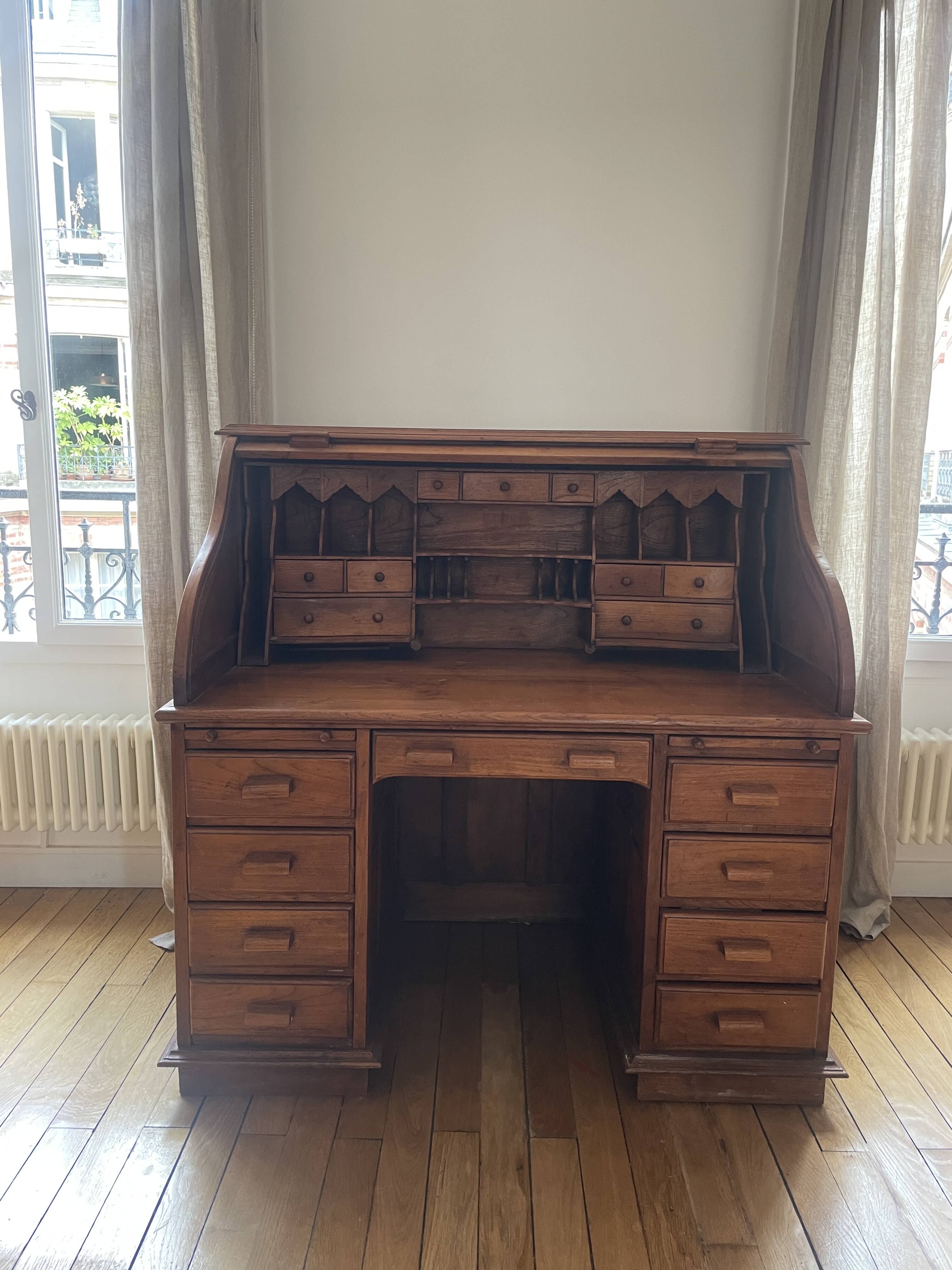Antique American desk with curtain – original model from the 1920s/30s.