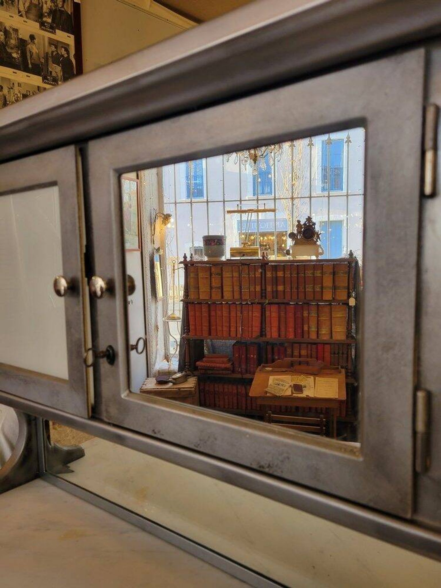 Dentist's furniture