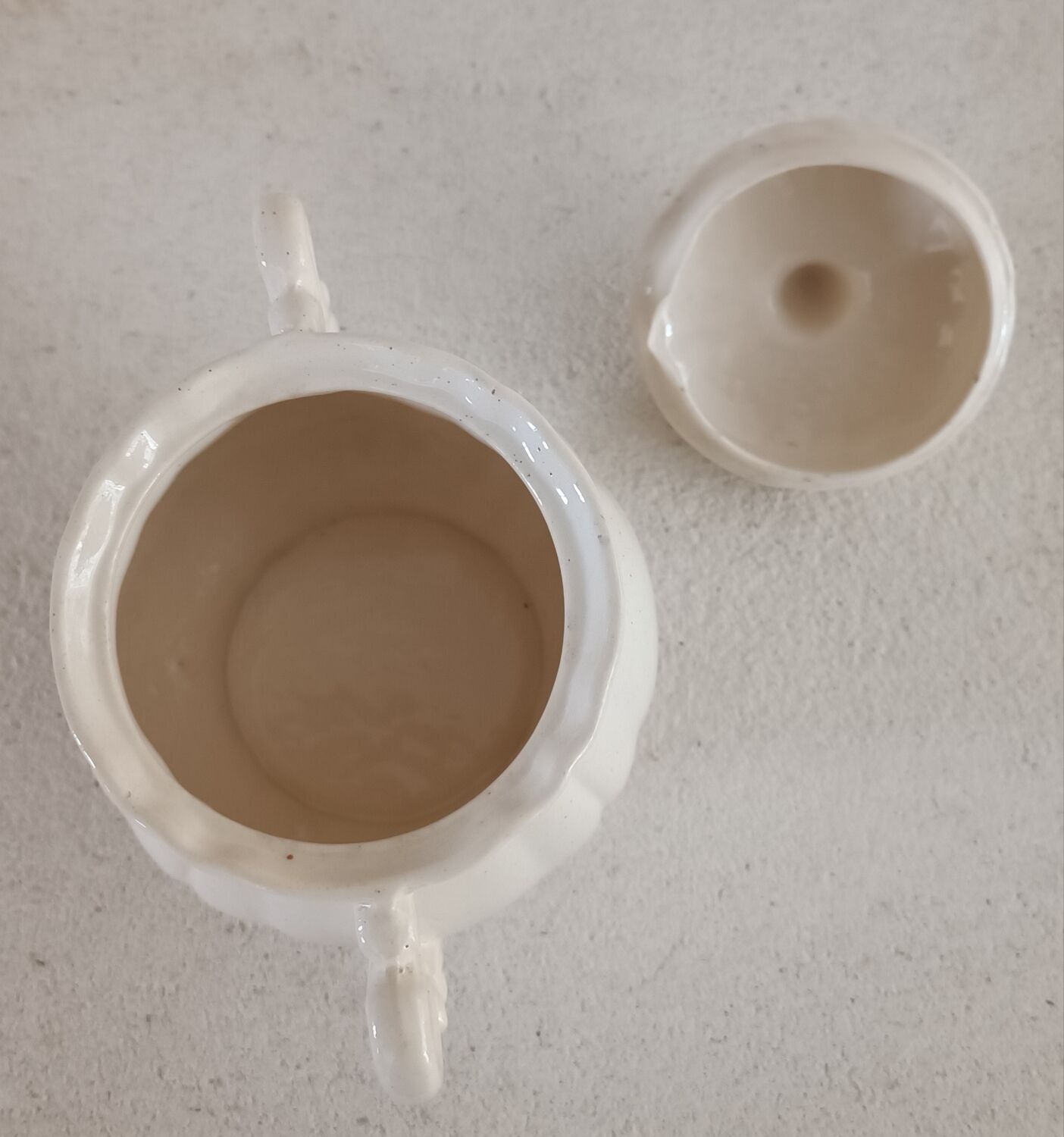 Sarreguemines ivory iron earth sugar bowl