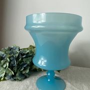 Vase vintage en opaline bleue