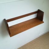 Wall shelf