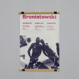 Life-size sculpture “Running Figure” by Karol Broniatowski, 1972