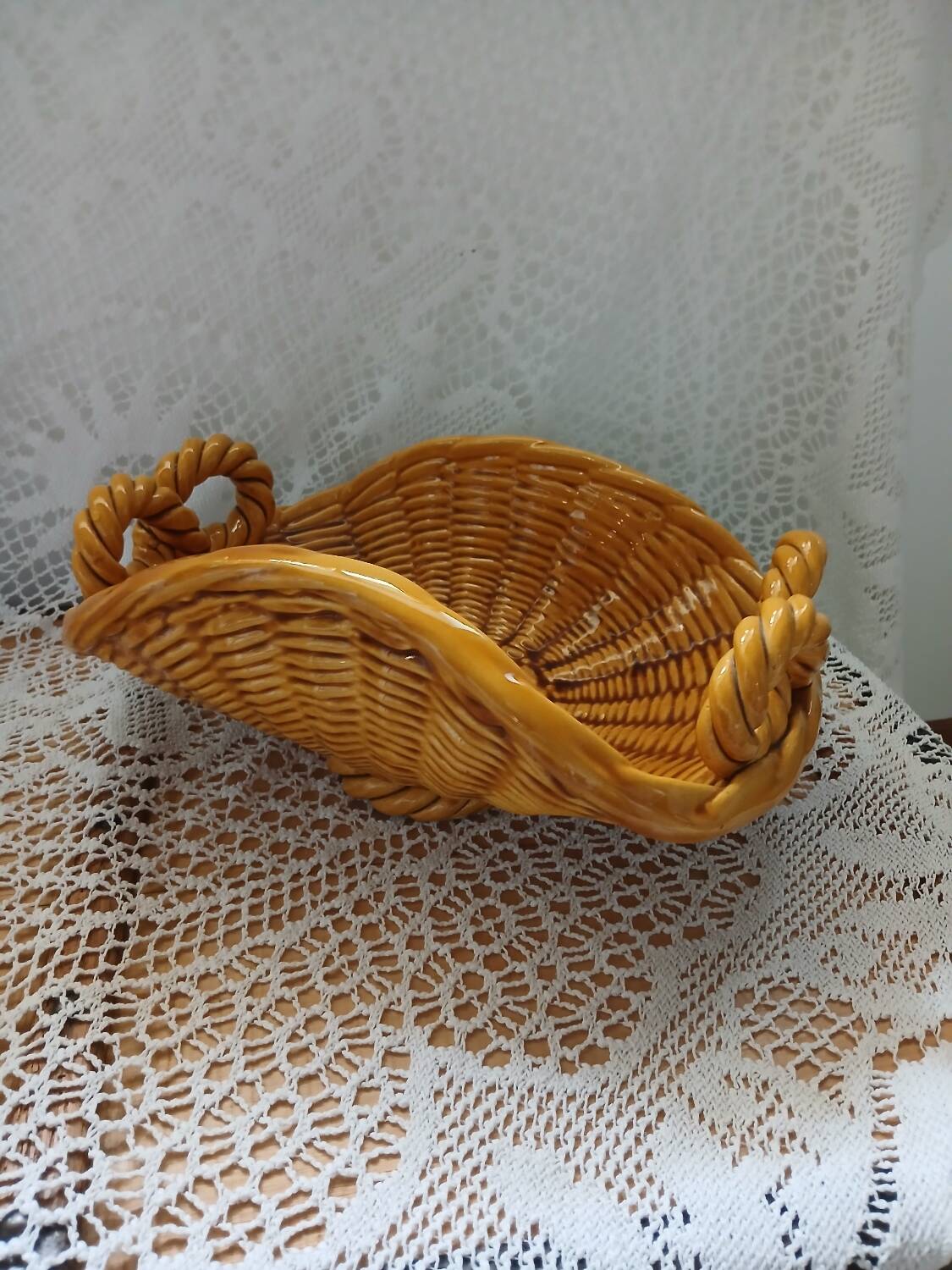 Vallauris fruit basket