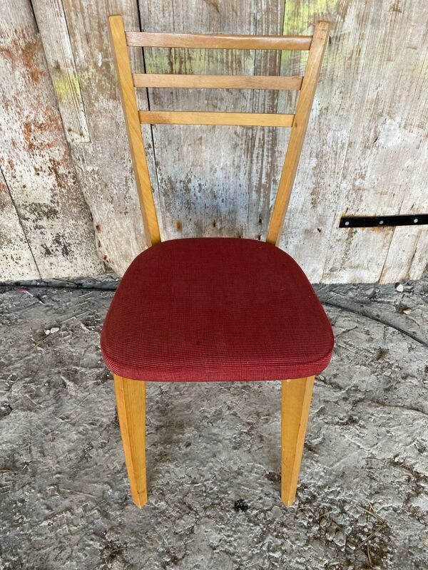 Chaise Ancienne Scandinave Hêtre + Assise Tissu Rouge Vintage 60’s