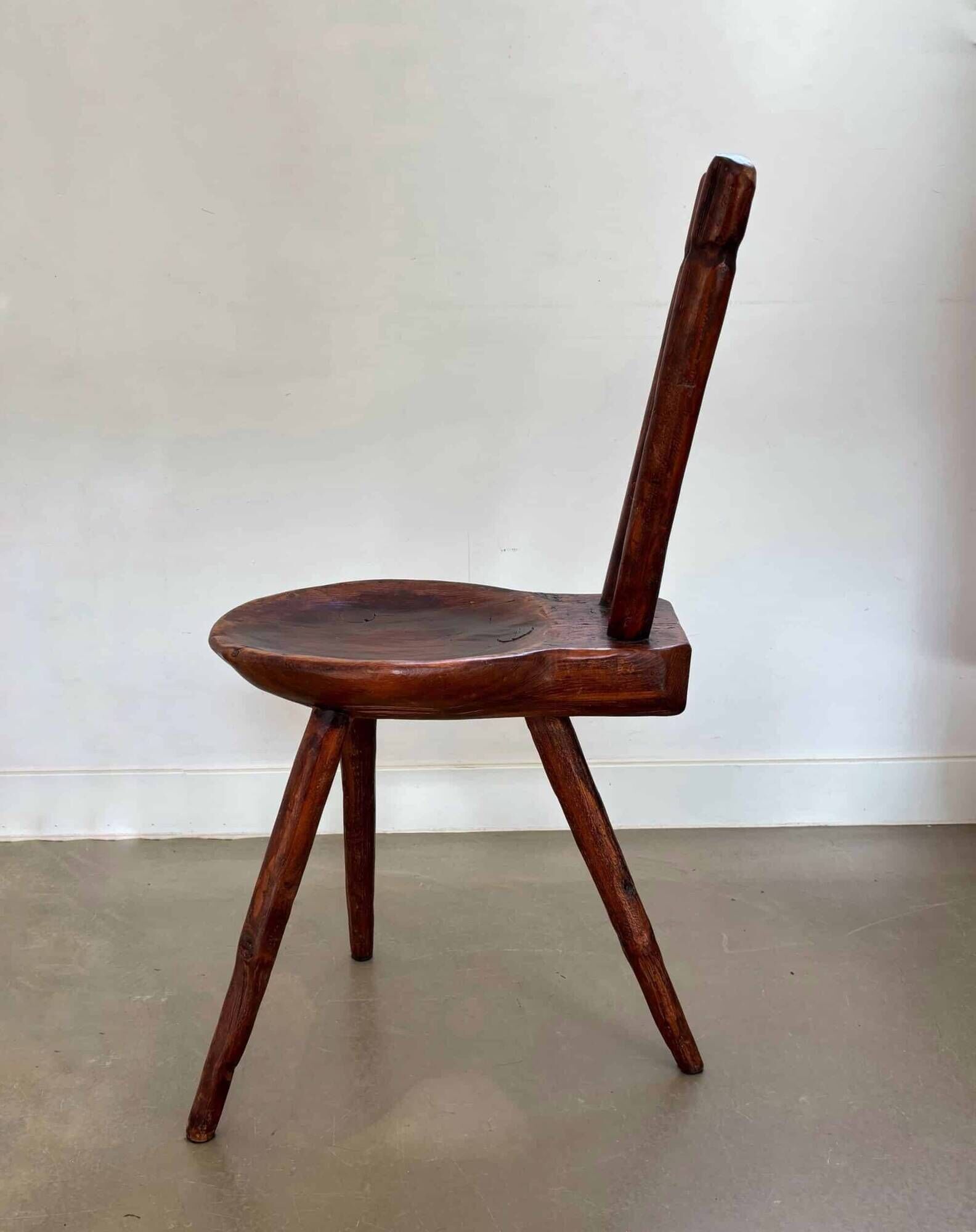 Antique wooden farmhouse tripod (side) chair, 1900s