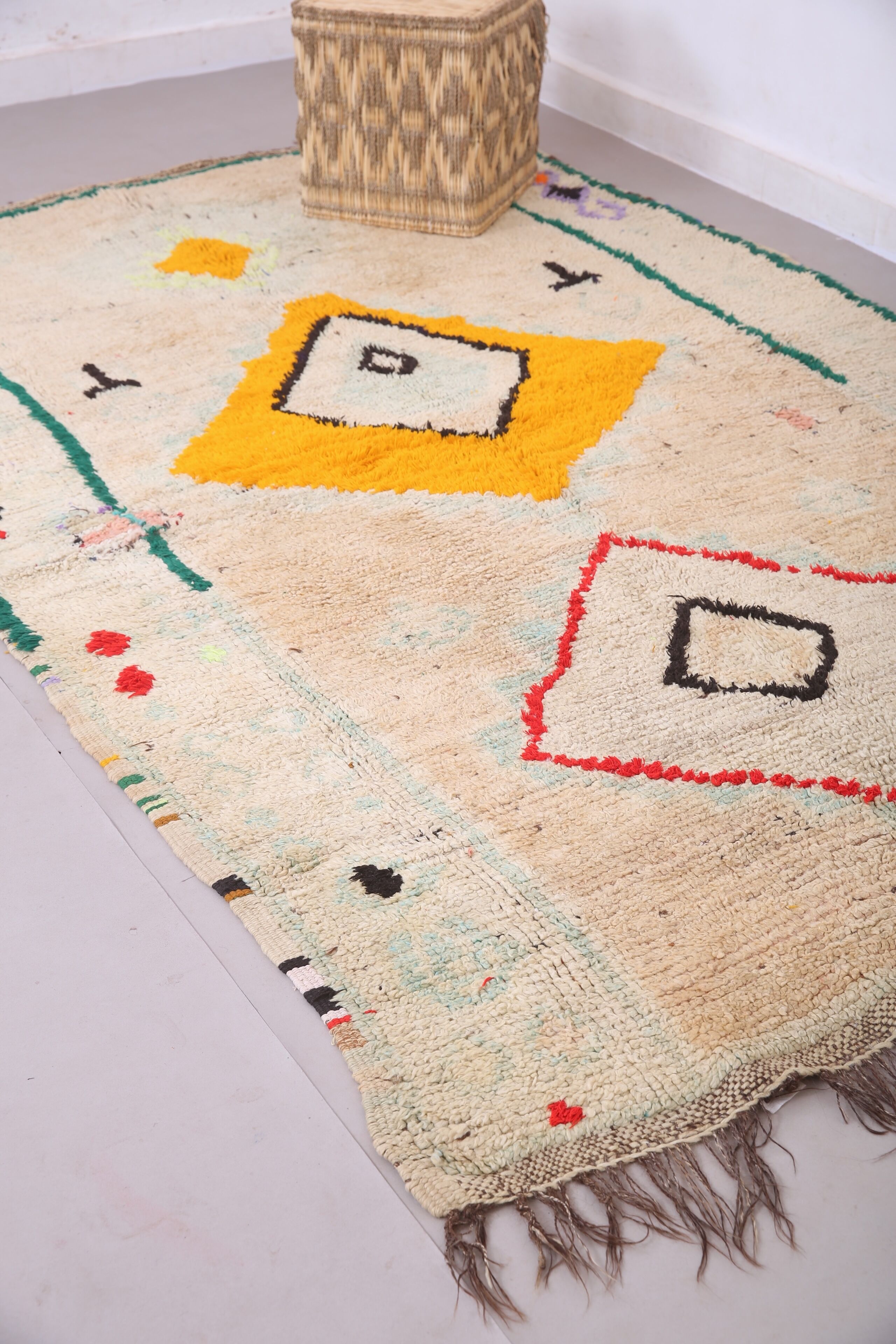 Vintage Moroccan Rug 172 x 275 cm - Berber rug Handmade - Bohemian Wool Rug