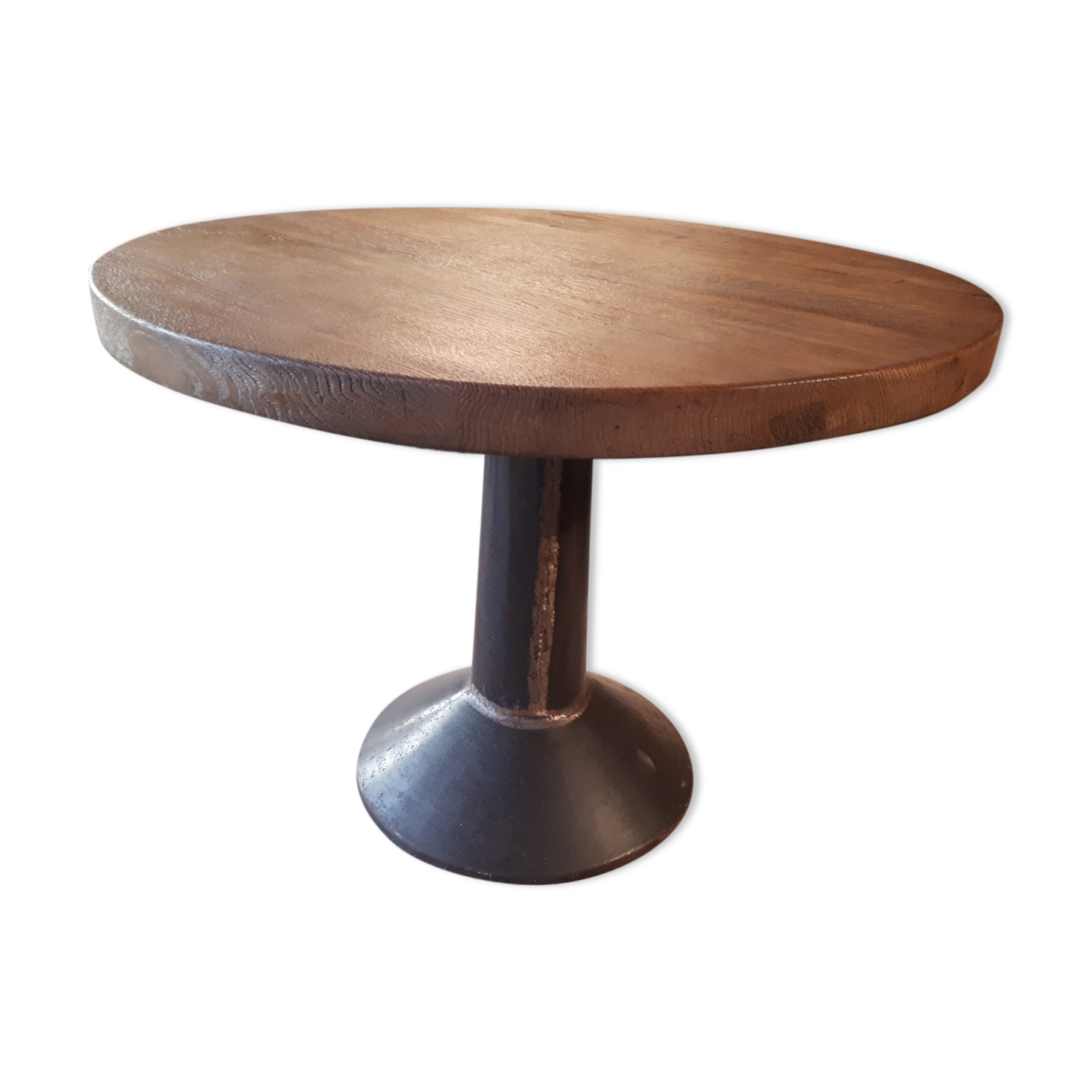Round table