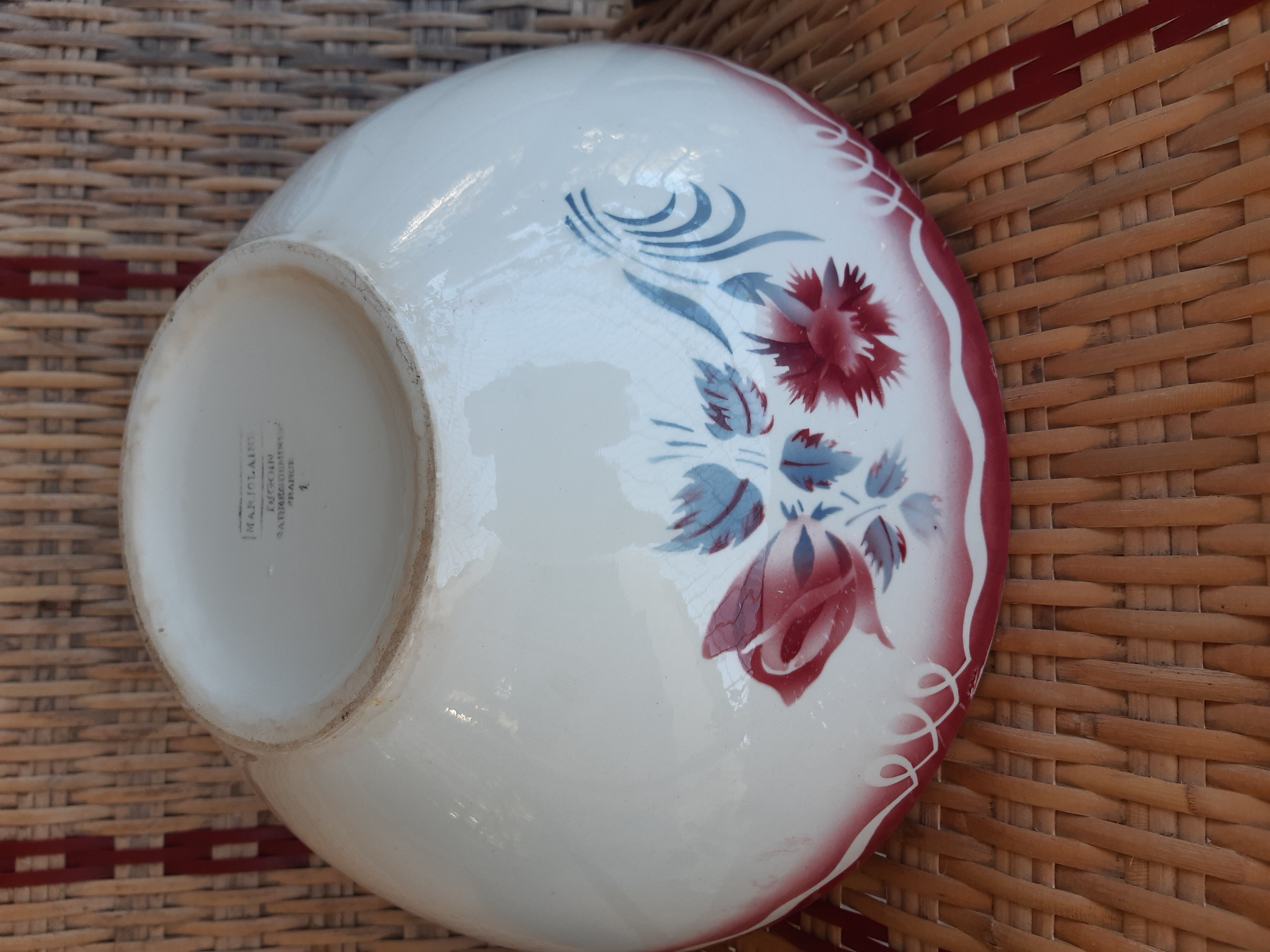 Digoin Bowl