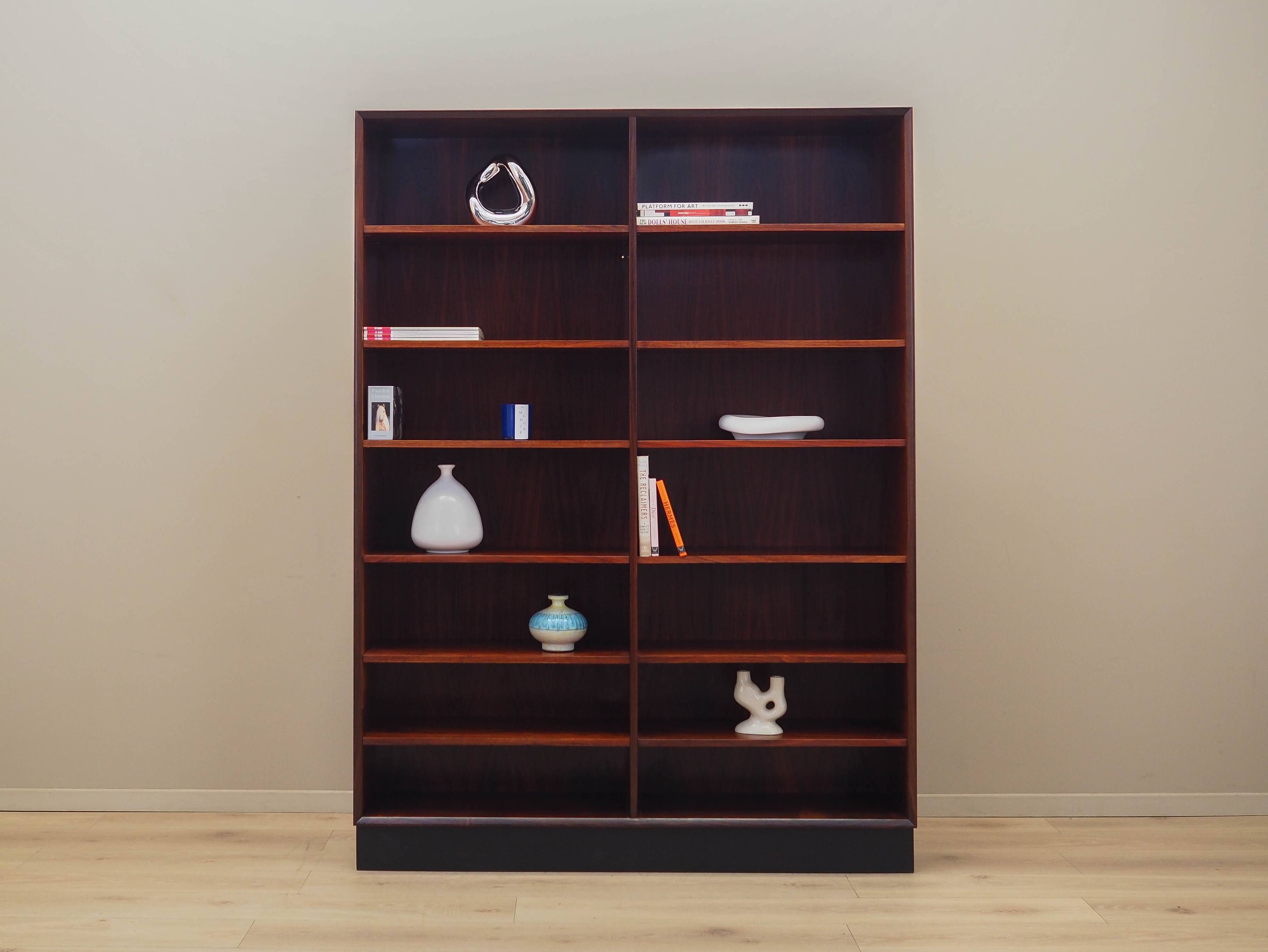 Rosewood bookcase, Danish design, 1970s, manufacturer: Hundevad