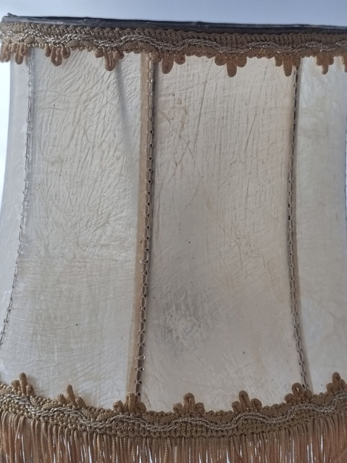 Brass lamp with vintage mother-of-pearl lampshade