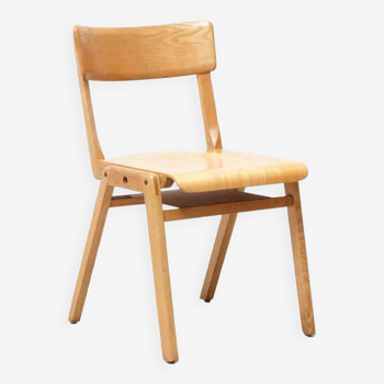 Woodwest chair all stackable light oak