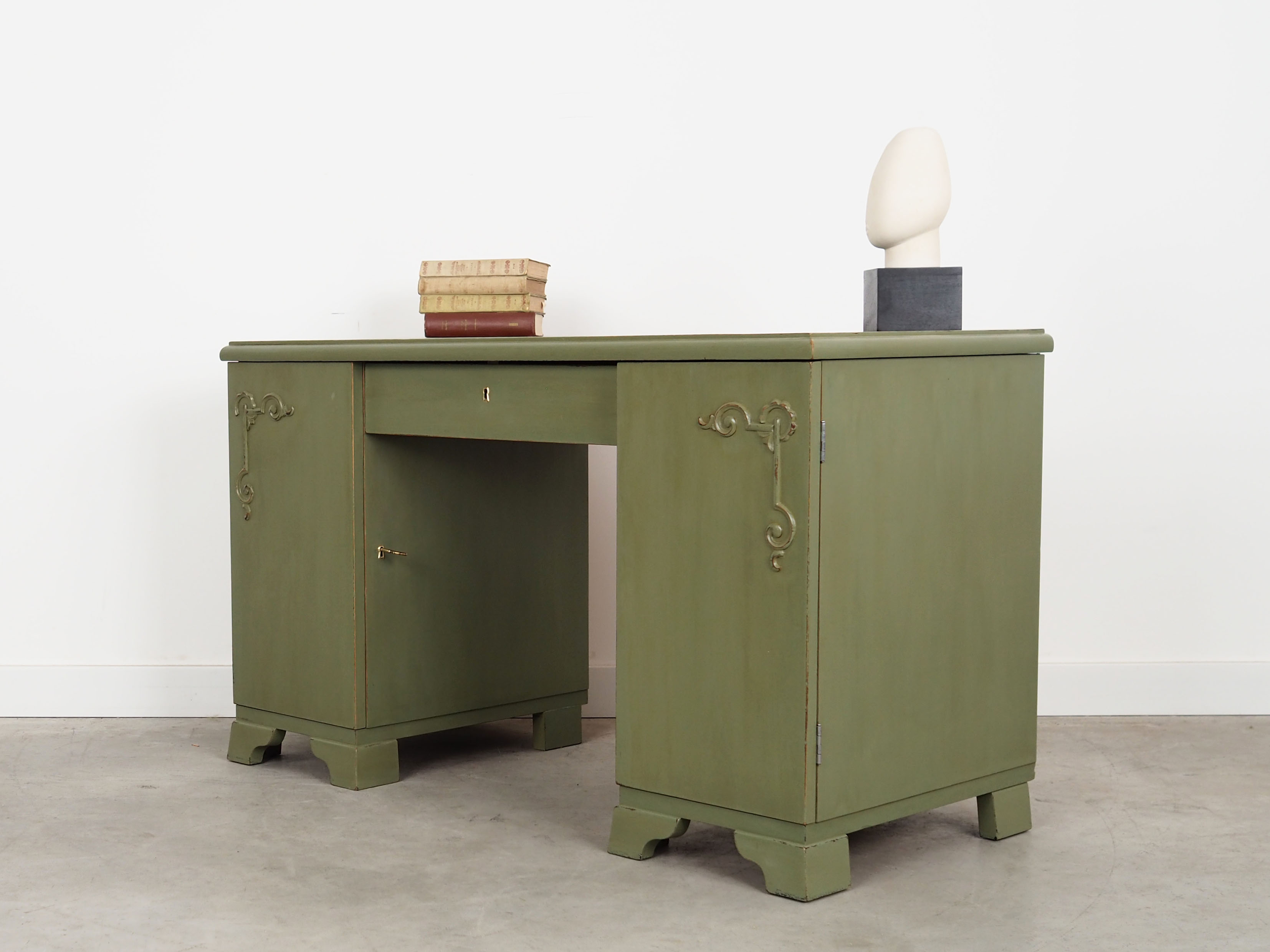 Bureau, design danois, années 1960, fabriqué au Danemark