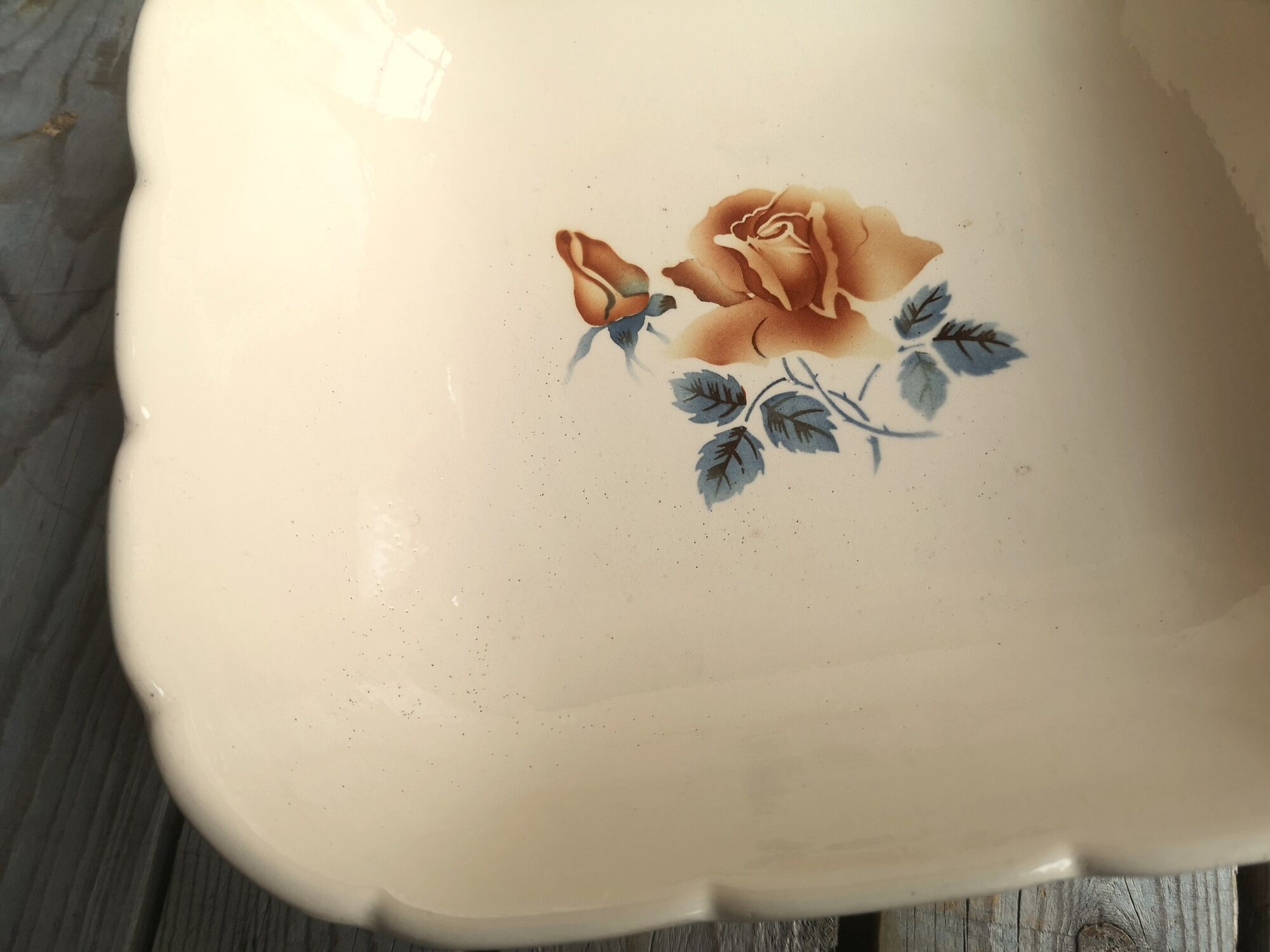 Ancient Saladier in Pink Ceramics by Digoin Sarreguemines Floral Decoration