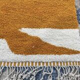 Traditional handmade Beni Ouraine rug, size 150 x 250 cm, orange