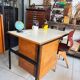 Bureau enfant moderniste vintage