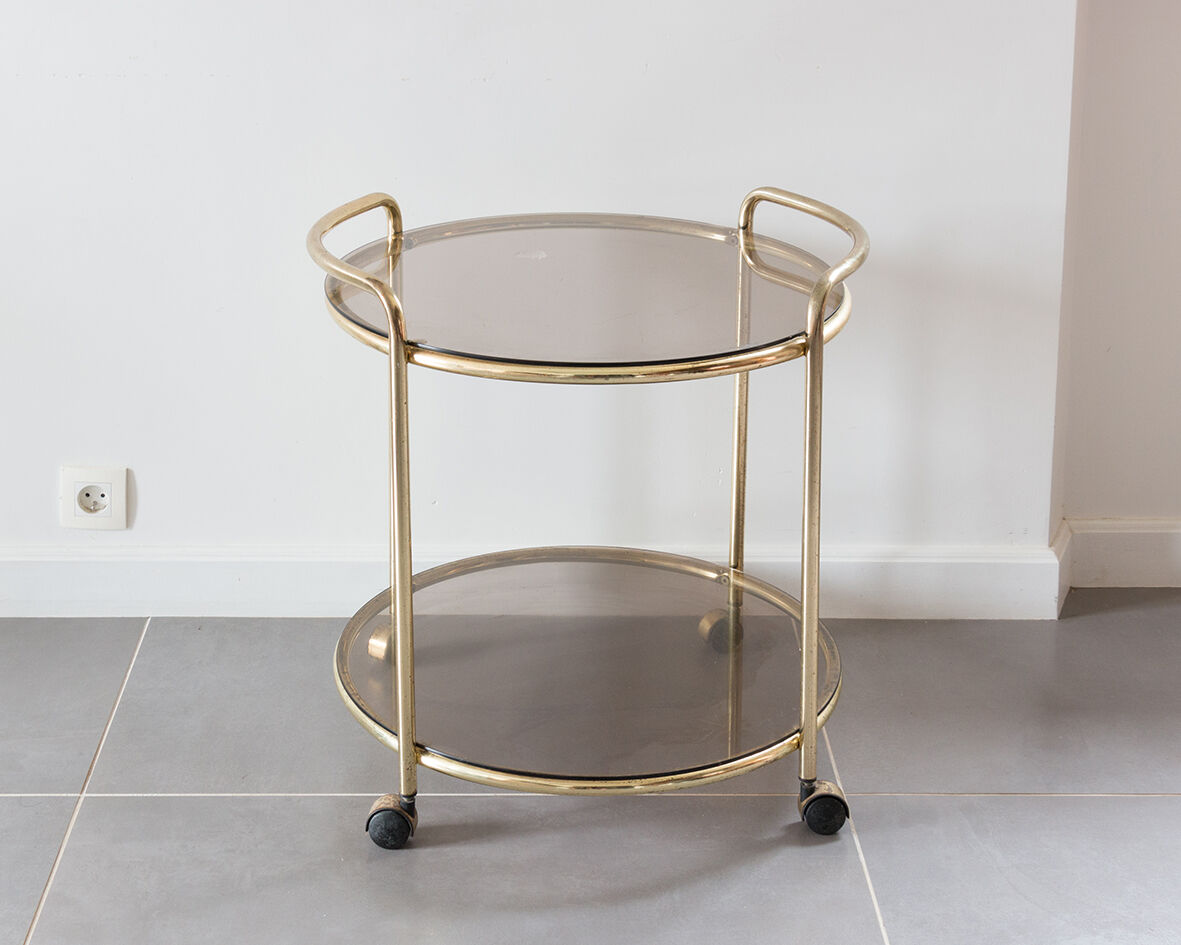 Golden serving table