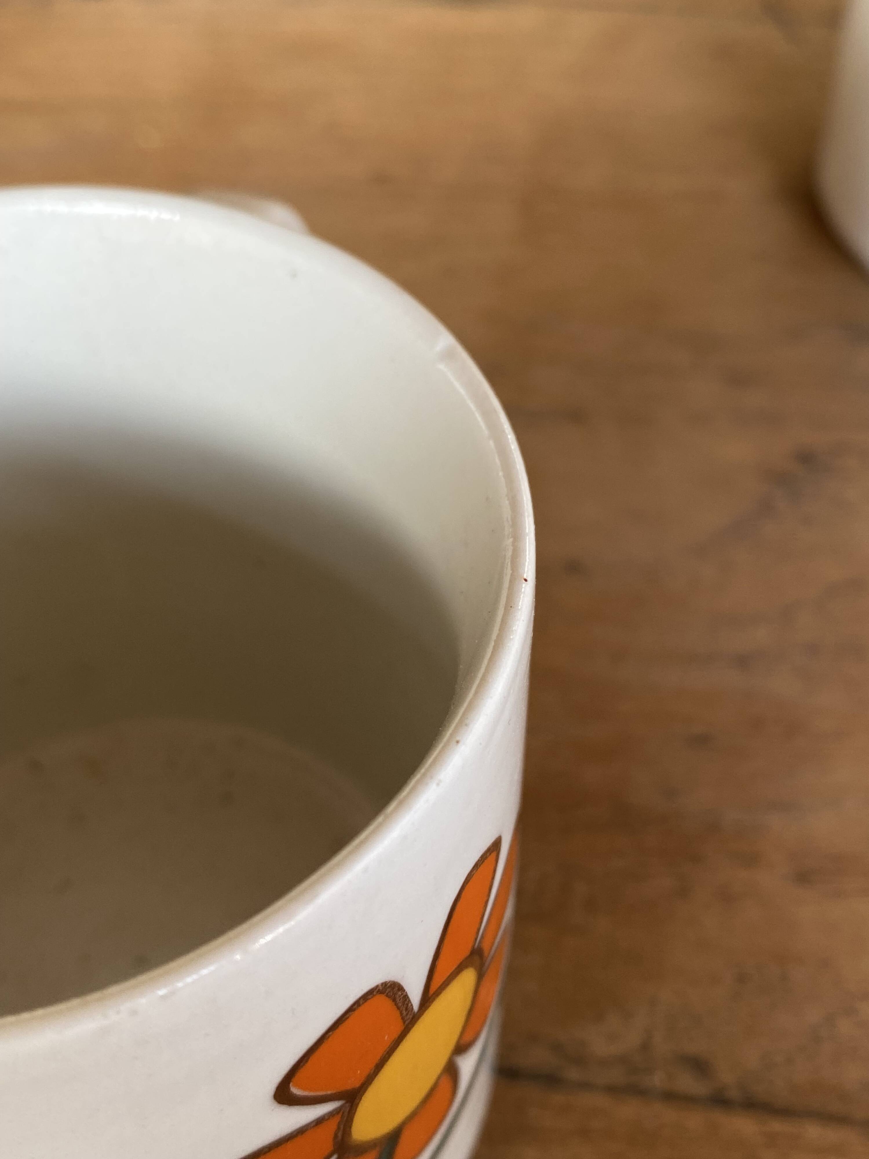 3 italian retro floral mugs