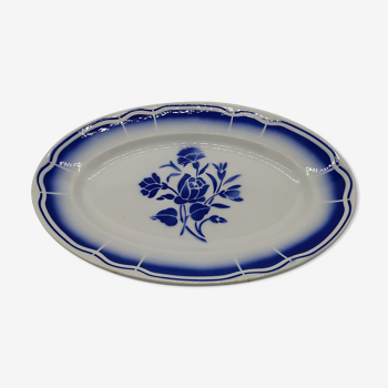 Vintage oval dish decorated with blue bouquet